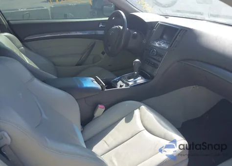 2010 Infiniti G37 Journey from USA, damaged, VIN JN1CV6EK3AM103504